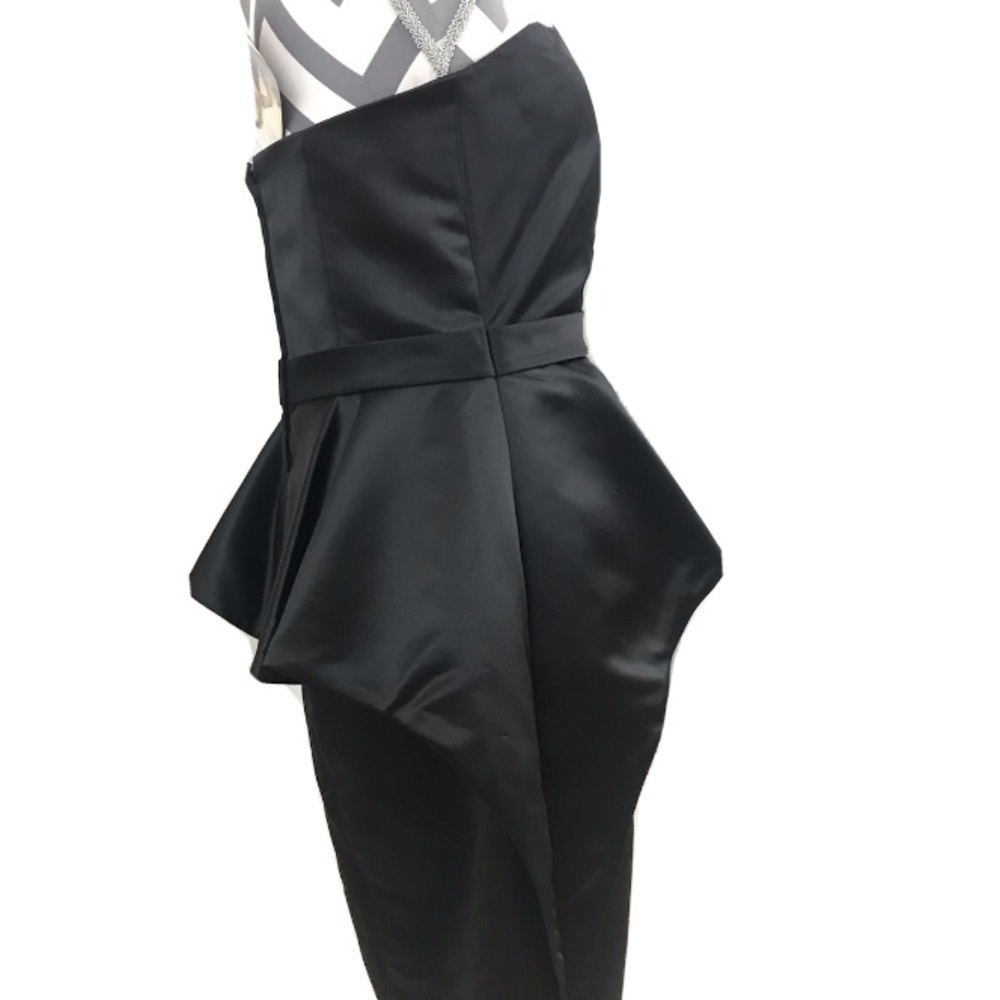 Belsoie Strapless Ruffle Formal Dress - Size 12 - Picture 5 of 10